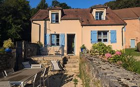 Maison Charmante A Langres Avec Wi-Fi Et Parking - Fr-1-611-43